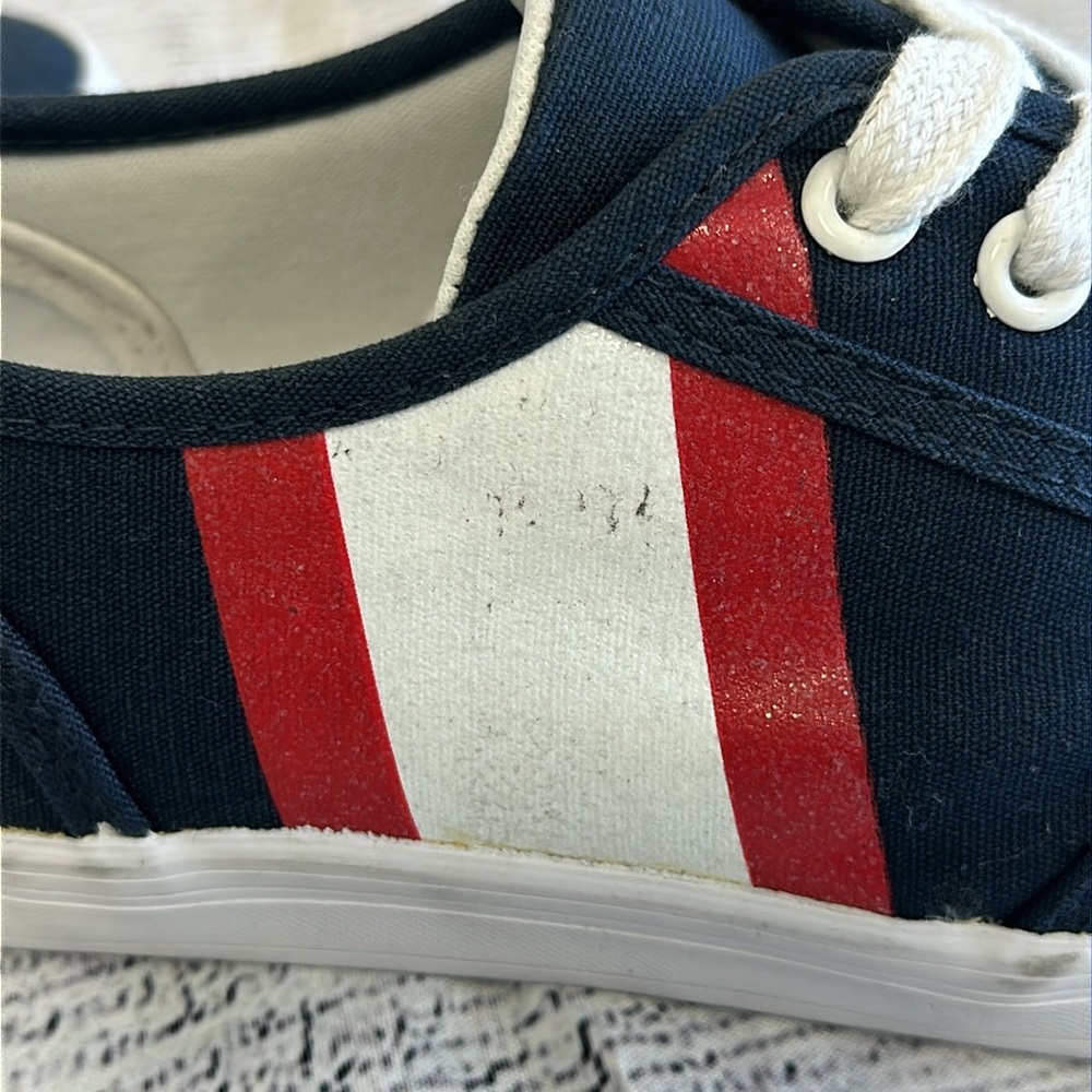 The Bradford Exchange 2013 • Houston Texans Sneakers • Sz 7 • NEW! - Picture 9 of 10